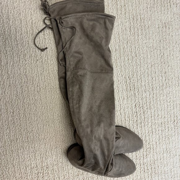 Over the Knee Faux Suede Boots - Picture 4 of 7